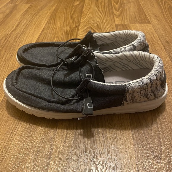 Hey Dude Other - Hey Dude Wally Funk Carbon Shoes Men‎ Size 9 Blue Casual Slightly Used